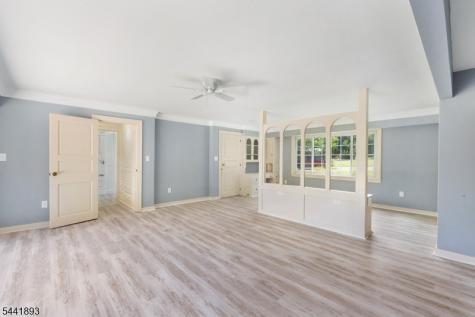 401 Bloomsbury Road Franklin NJ 08804
