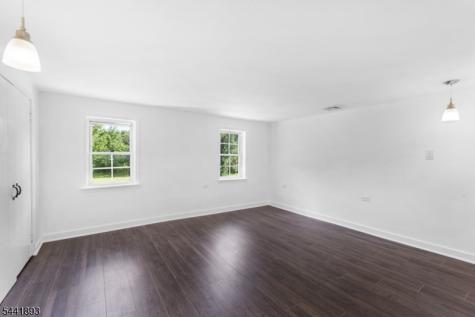 401 Bloomsbury Road Franklin NJ 08804