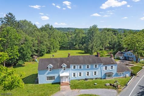 401 Bloomsbury Road Franklin NJ 08804