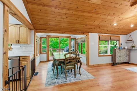 158 Glenside Trail Byram NJ 07871
