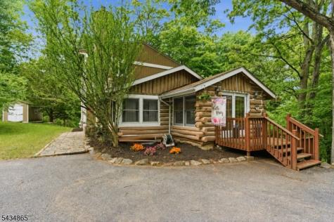 158 Glenside Trail Byram NJ 07871