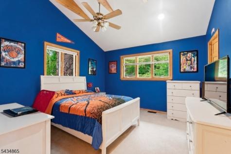 158 Glenside Trail Byram NJ 07871