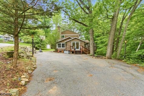 158 Glenside Trail Byram NJ 07871