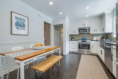40 Collinwood Road Maplewood NJ 07040