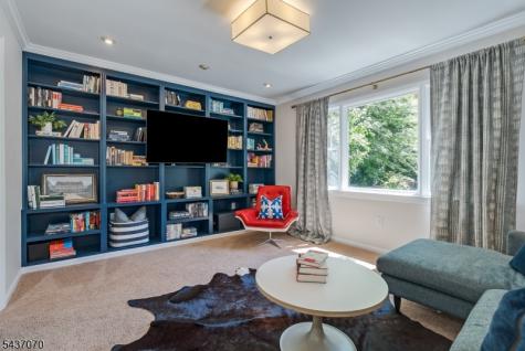 40 Collinwood Road Maplewood NJ 07040