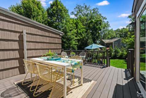 40 Collinwood Road Maplewood NJ 07040