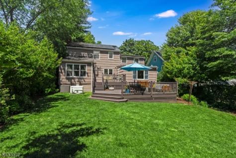 40 Collinwood Road Maplewood NJ 07040