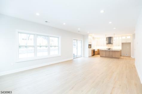 7 Altamont Road Edison NJ 08817