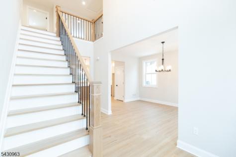 7 Altamont Road Edison NJ 08817