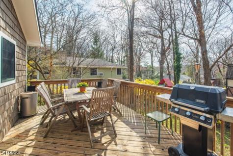 23 Ridge Trail Kinnelon NJ 07405