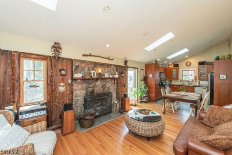 23 Ridge Trail Kinnelon NJ 07405