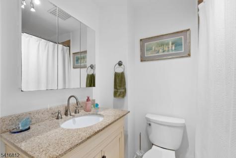34 Seminole Avenue Oakland NJ 07436