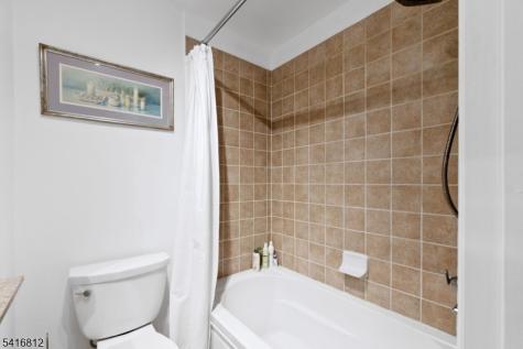 34 Seminole Avenue Oakland NJ 07436