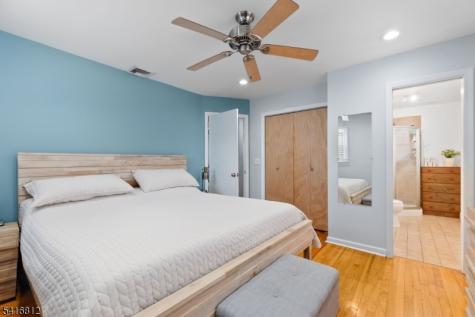 34 Seminole Avenue Oakland NJ 07436