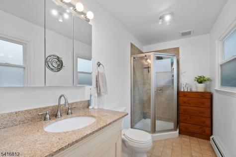 34 Seminole Avenue Oakland NJ 07436
