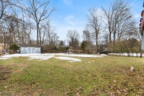 34 Seminole Avenue Oakland NJ 07436