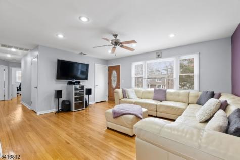 34 Seminole Avenue Oakland NJ 07436