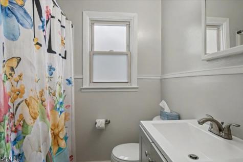144 N Michigan Avenue Kenilworth NJ 07033