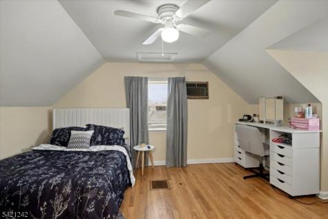 144 N Michigan Avenue Kenilworth NJ 07033