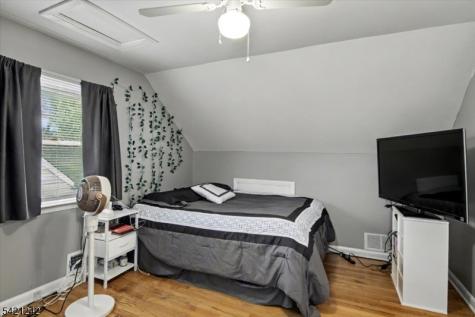 144 N Michigan Avenue Kenilworth NJ 07033