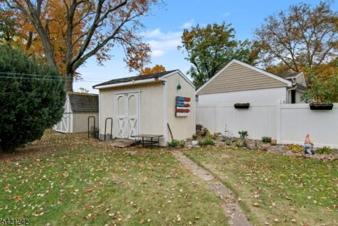 144 N Michigan Avenue Kenilworth NJ 07033