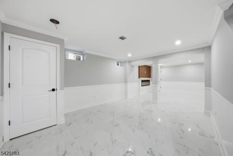 28 Glenwood Avenue Parsippany-troy Hills NJ 07034