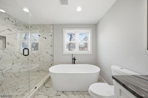 28 Glenwood Avenue Parsippany-troy Hills NJ 07034