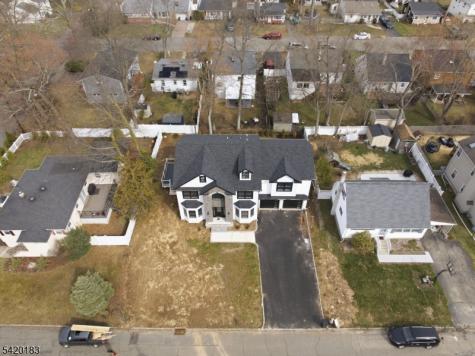 28 Glenwood Avenue Parsippany-troy Hills NJ 07034