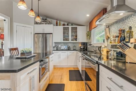 17 Cedar Falls Terrace Sparta NJ 07871
