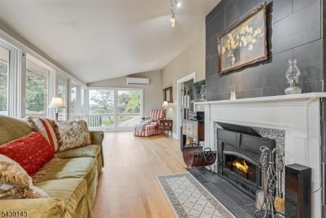 17 Cedar Falls Terrace Sparta NJ 07871