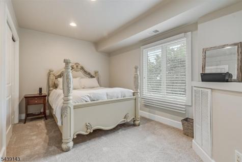 17 Cedar Falls Terrace Sparta NJ 07871
