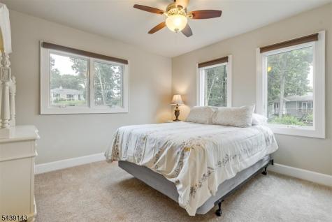 17 Cedar Falls Terrace Sparta NJ 07871
