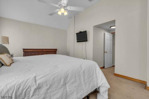 818 Summit Avenue Westfield NJ 07090