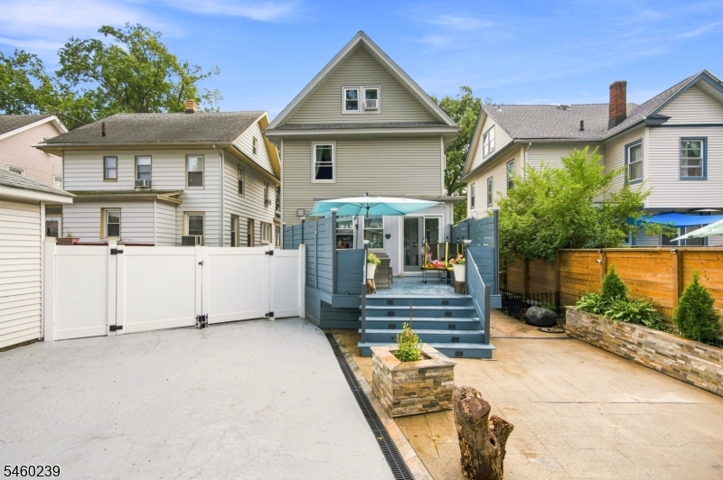 345 E Clay Avenue Roselle Park NJ 07204