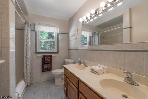 78 Bernard Street Branchburg NJ 08876
