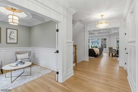 2 Whitman Drive Chatham NJ 07928
