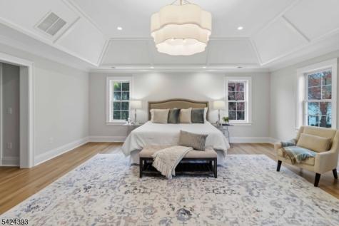 2 Whitman Drive Chatham NJ 07928