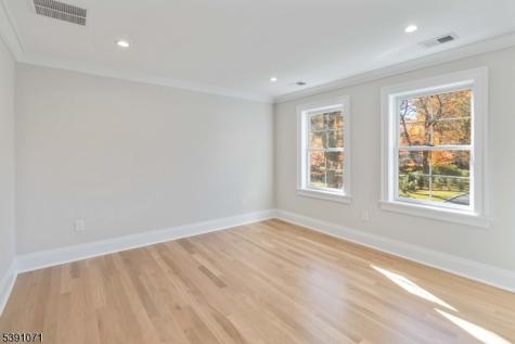 2 Whitman Drive Chatham NJ 07928