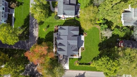 2 Whitman Drive Chatham NJ 07928