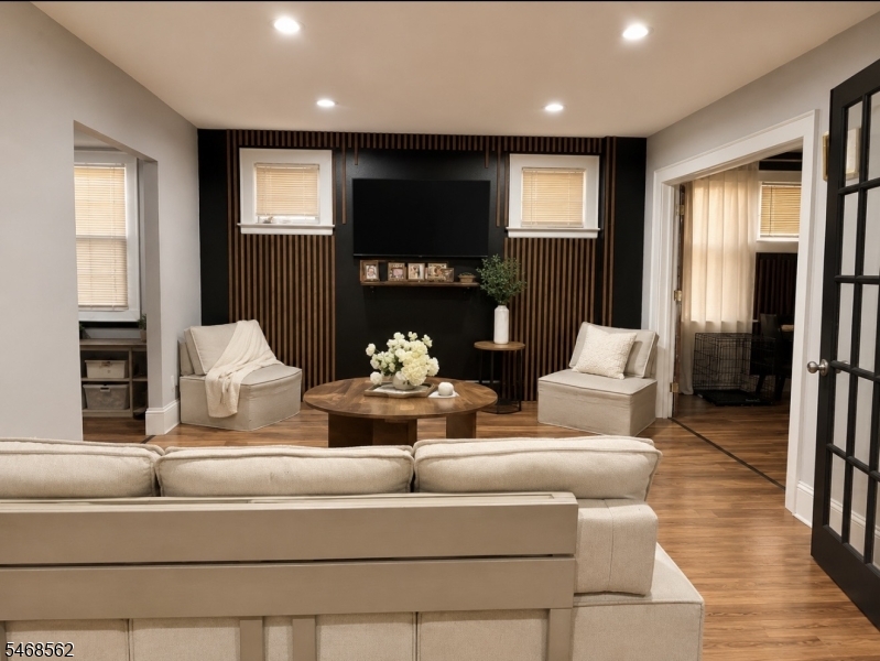 81 Delmar Place Irvington NJ 07111