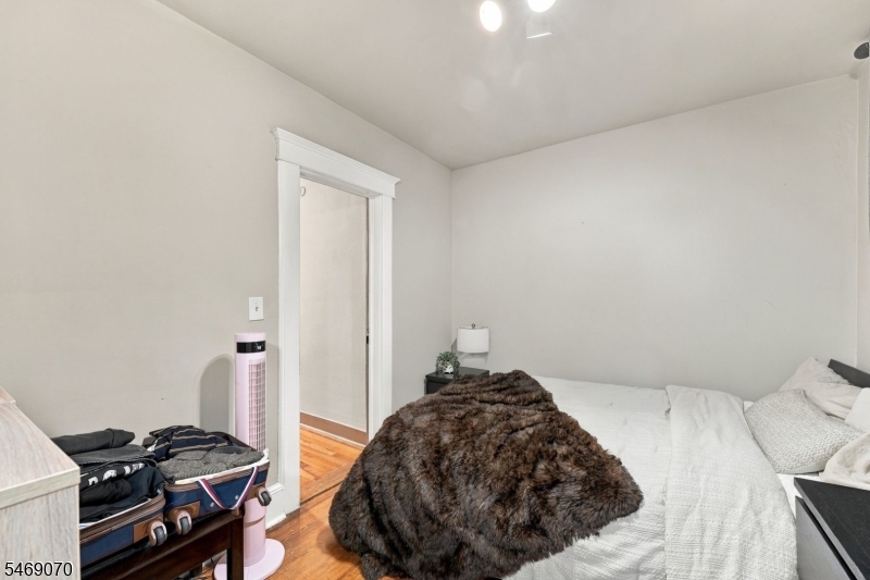 88 Burlington Avenue Paterson NJ 07502