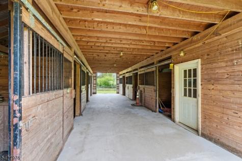 112 Stony Brook Road East Amwell NJ 08525