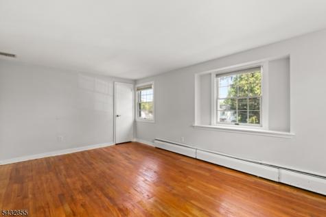 557 Monroe Court River Edge NJ 07661