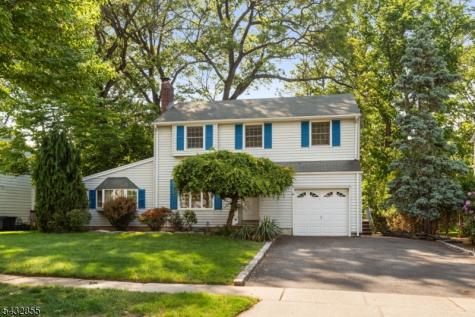 557 Monroe Court River Edge NJ 07661