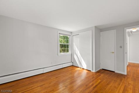 557 Monroe Court River Edge NJ 07661