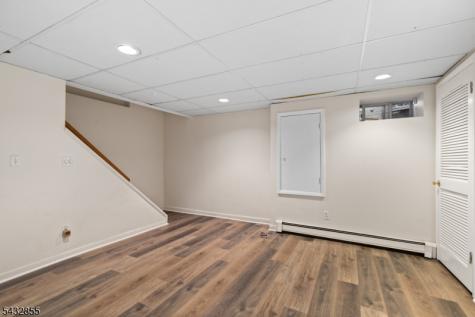 557 Monroe Court River Edge NJ 07661
