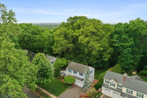 557 Monroe Court River Edge NJ 07661