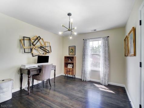 402 N 16th Street Kenilworth NJ 07033