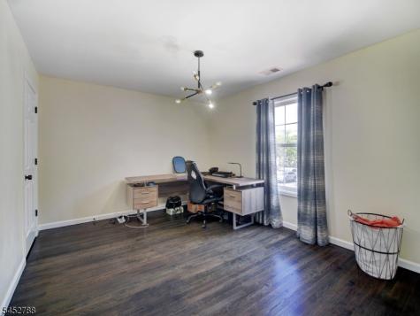 402 N 16th Street Kenilworth NJ 07033