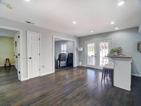 402 N 16th Street Kenilworth NJ 07033